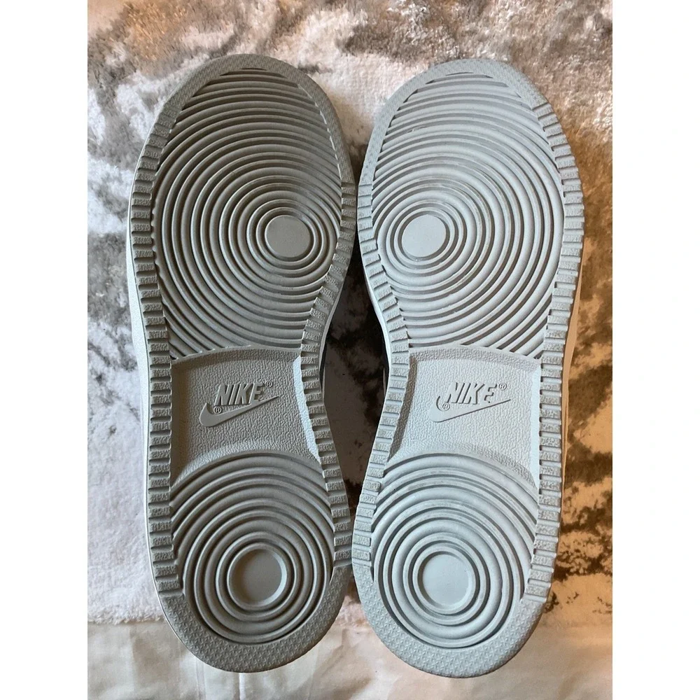 Nike Air Force 1 High Top Sneakers White Silver‎ Size 9